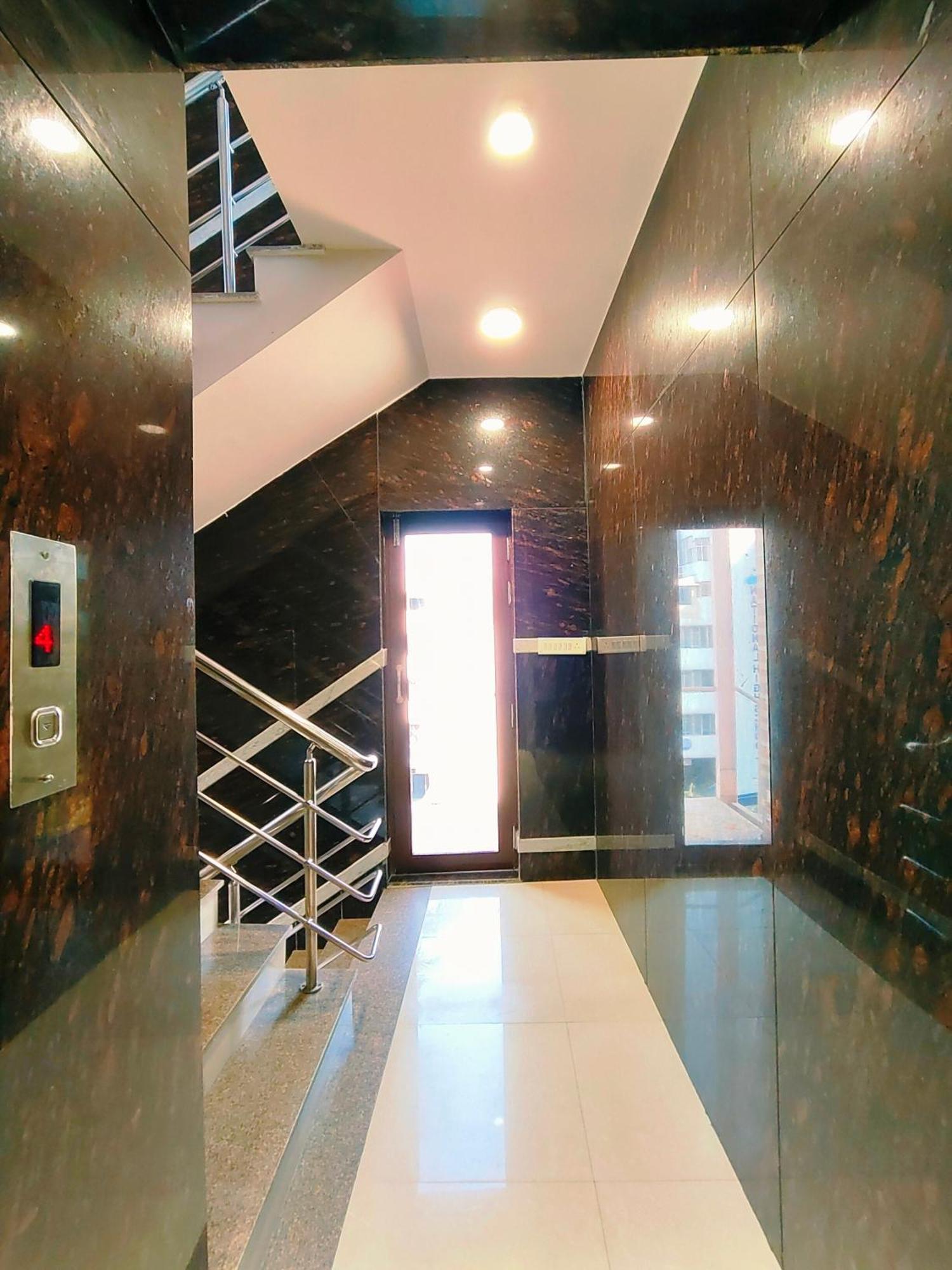 Hotel Steam Calcutta Extérieur photo
