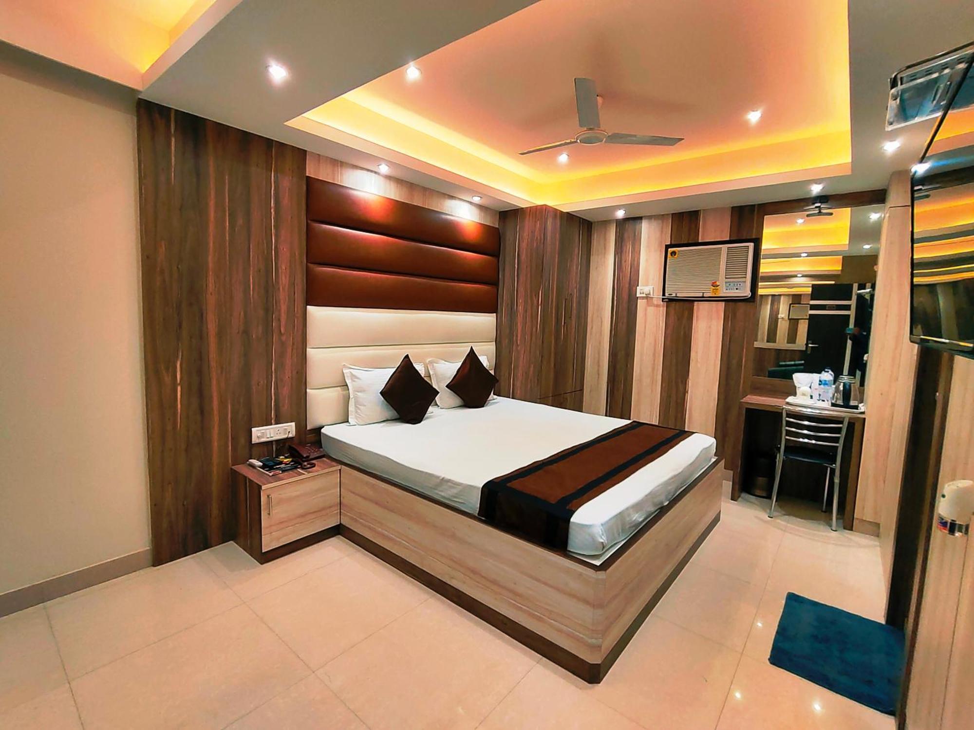 Hotel Steam Calcutta Extérieur photo